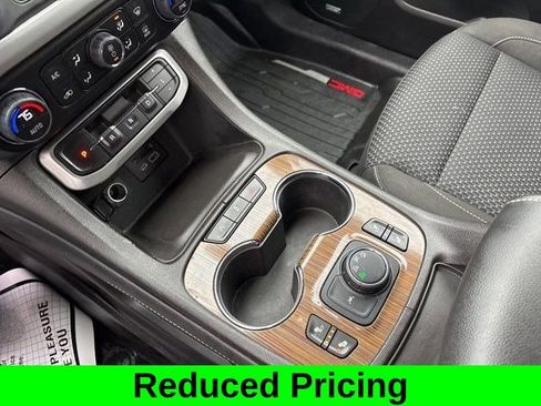 Used 2023 GMC Acadia SLE w/ Infotainment Package AWD/4WD image 27