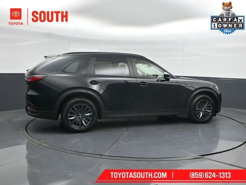Used 2025 MAZDA CX-70 3.3 Turbo w/ Preferred Package AWD/4WD image 3