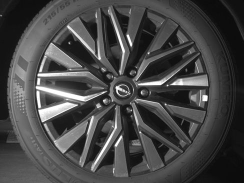 Used 2026 Nissan Altima 2.5 SV FWD image 18