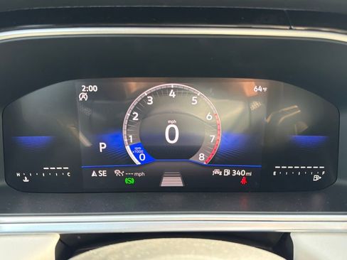 New 2026 Volkswagen Taos SE FWD image 17