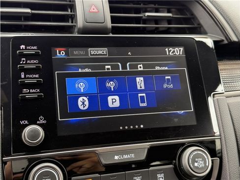 Used 2020 Honda Civic Sport image 41