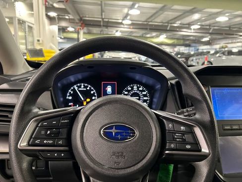 Used 2025 Subaru Impreza 2.0i AWD/4WD image 11