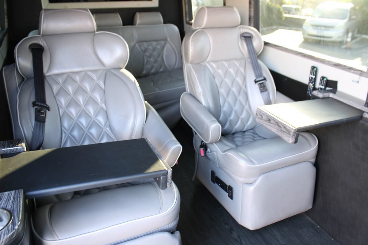 Used 2019 Mercedes-Benz Sprinter 170 image 12