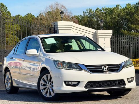 Used 2014 Honda Accord EX-L image 4