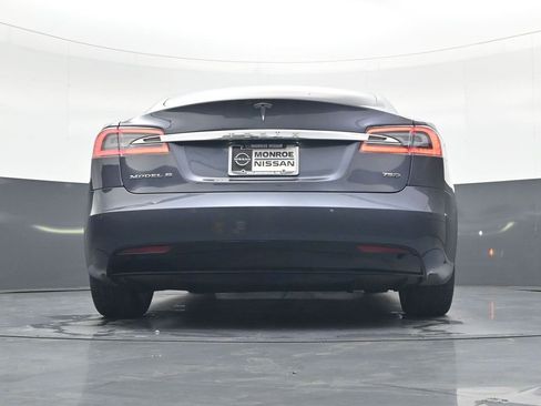 Used 2018 Tesla Model S 75D image 27