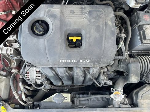 Used 2017 Hyundai Elantra Limited FWD image 32