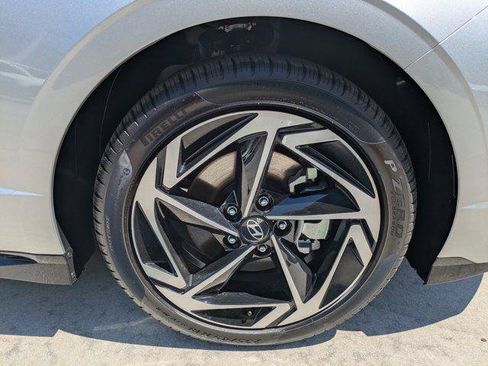 New 2026 Hyundai Sonata SEL FWD image 9