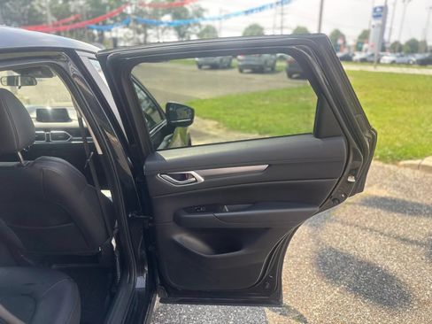 Used 2019 MAZDA CX-5 Touring FWD image 17