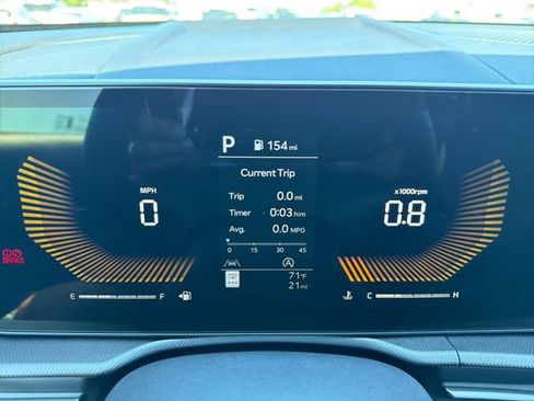 New 2026 Kia Sportage LX FWD image 11