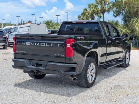 Used 2019 Chevrolet Silverado 1500 Custom w/ Custom Value Package AWD/4WD image 5