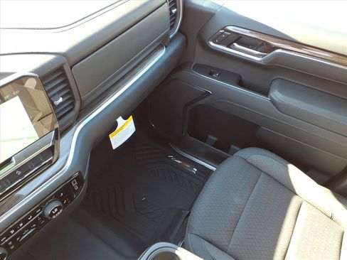 New 2026 Chevrolet Silverado 1500 RST w/ Z71 Off-Road Package AWD/4WD image 16