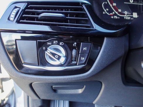 Used 2021 BMW 530i image 16