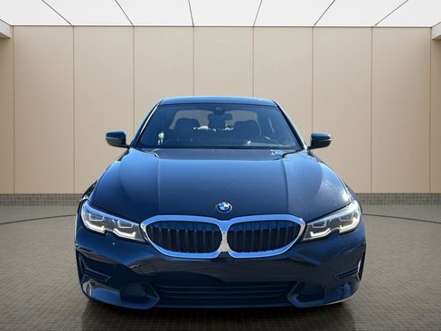 Used 2019 BMW 330i Sedan w/ Convenience Package image 8