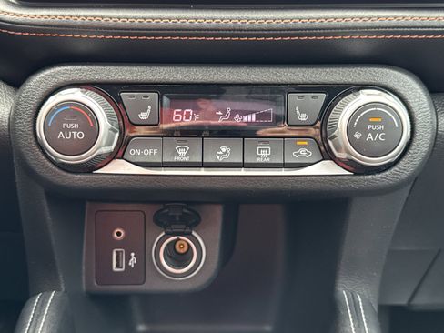 Used 2020 Nissan Kicks SR w/ SR Premium Package image 61