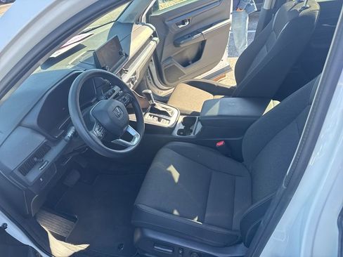 Used 2024 Honda CR-V EX image 6