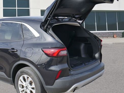 Used 2023 Ford Escape Active w/ Tech Pack #2 AWD/4WD image 24