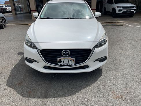 Used 2017 MAZDA MAZDA3 Sport image 1