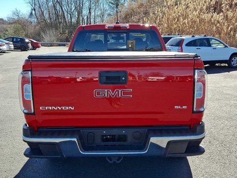 Used 2017 GMC Canyon SLE w/ SLE Convenience Package image 5