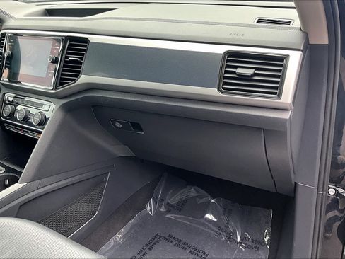 Used 2022 Volkswagen Atlas SEL Premium AWD/4WD image 36