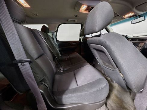 Used 2010 GMC Yukon SLE w/ Convenience Package image 30