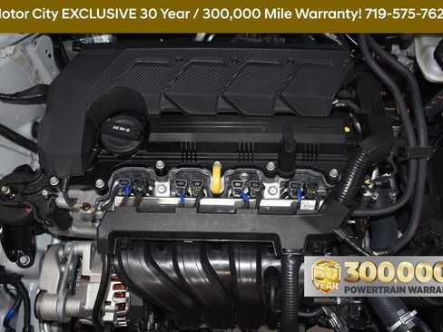 New 2025 Hyundai Venue SEL image 2