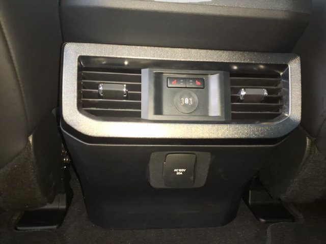 Used 2025 Ford F350 Platinum AWD/4WD image 19