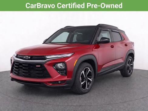 Used 2022 Chevrolet TrailBlazer RS w/ Sun and Liftgate Package AWD/4WD image 2