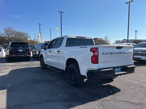 Certified 2024 Chevrolet Silverado 1500 W/T image 5
