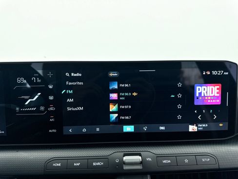 Certified 2025 Kia K4 EX w/ GT-Line Premium Package FWD image 25