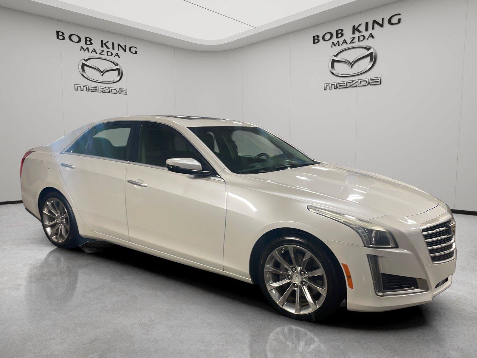 Used 2017 Cadillac CTS Luxury RWD image 7