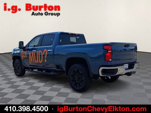 New 2026 Chevrolet Silverado 2500 LTZ w/ LTZ Convenience Package AWD/4WD image 3