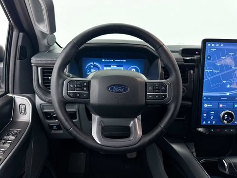 Used 2025 Ford F150 Lightning Flash AWD/4WD image 29