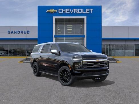 New 2026 Chevrolet Suburban Premier AWD/4WD image 25