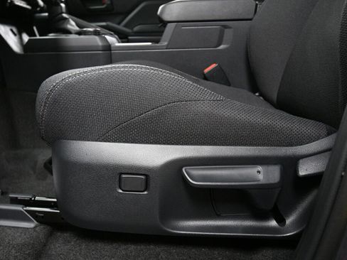 Used 2025 Toyota 4Runner SR5 image 10