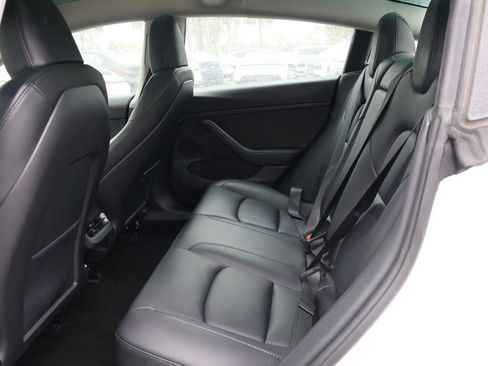 Used 2023 Tesla Model 3 Standard Range image 30