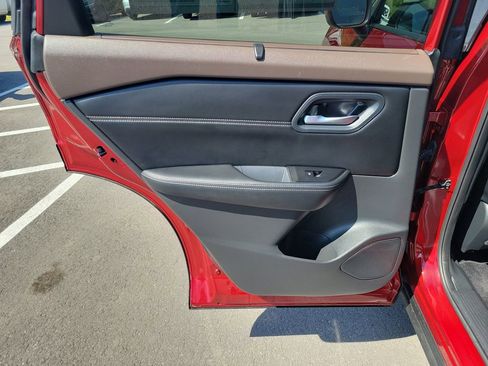 Used 2023 Nissan Rogue SV w/ SV Premium B Package FWD image 34