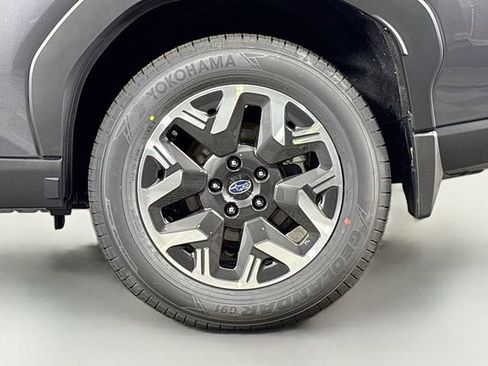 New 2026 Subaru Forester Premium image 31