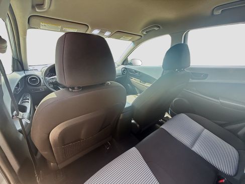Used 2021 Hyundai Kona SE FWD image 21