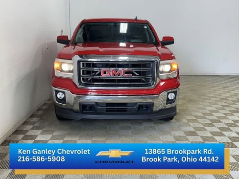 Used 2015 GMC Sierra 1500 SLE w/ SLE Value Package AWD/4WD image 2