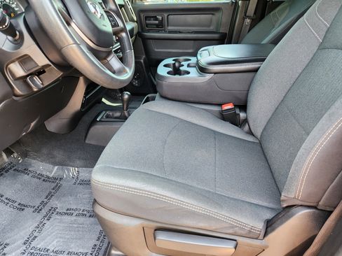 Used 2022 RAM 3500 Tradesman image 7