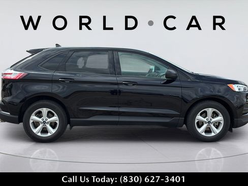 Used 2019 Ford Edge SE FWD image 11