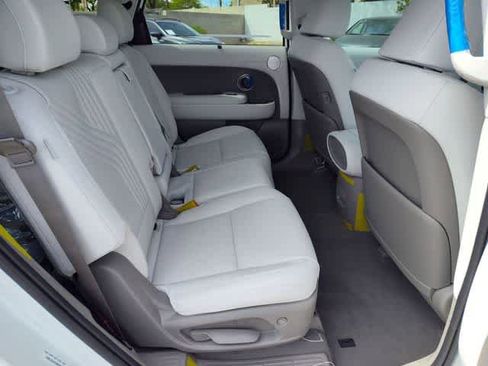 New 2026 Hyundai Palisade SEL Premium FWD image 17