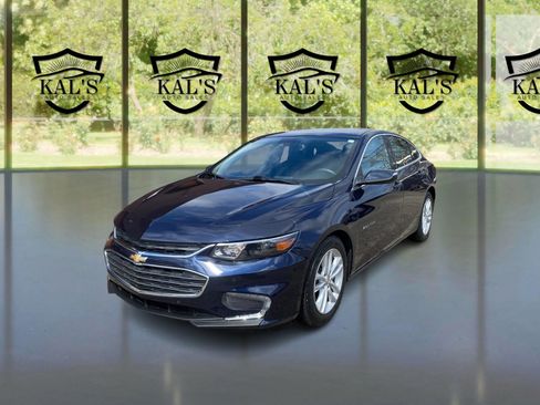 Used 2018 Chevrolet Malibu Hybrid w/ Driver Confidence Package image 1