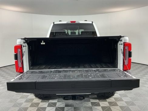 Certified 2025 Ford F350 Platinum w/ Tremor Off-Road Package AWD/4WD image 7