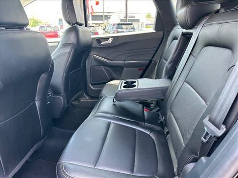 Used 2022 Ford Escape SEL w/ Technology Package AWD/4WD image 14