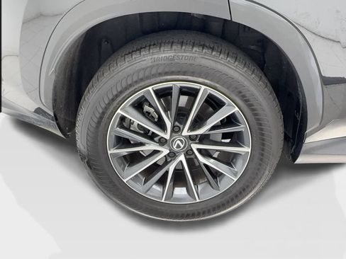 Used 2025 Lexus NX 250 FWD w/ Premium Package image 16