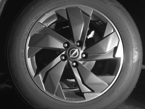 Used 2025 Nissan Rogue SV image 14