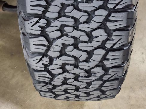 Used 2016 Jeep Wrangler Sport w/ Quick Order Package 24S AWD/4WD image 32