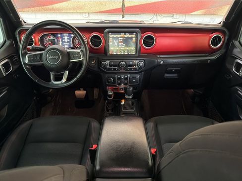 Used 2018 Jeep Wrangler Unlimited Rubicon image 40