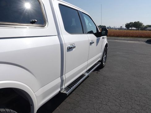 Used 2018 Ford F150 Lariat image 14
